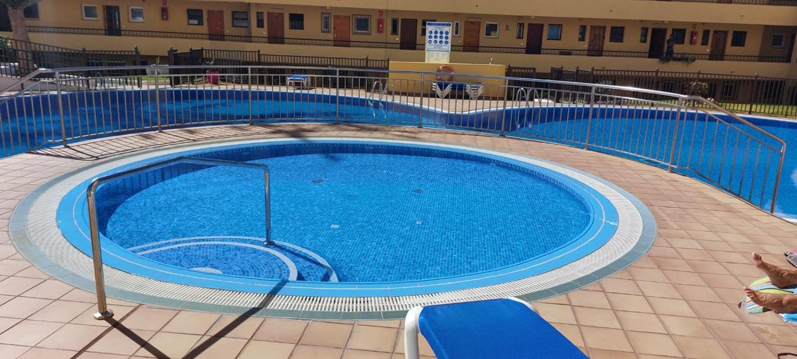 Firstline Apartment Los Cristianos Arona  Eksteriør bilde