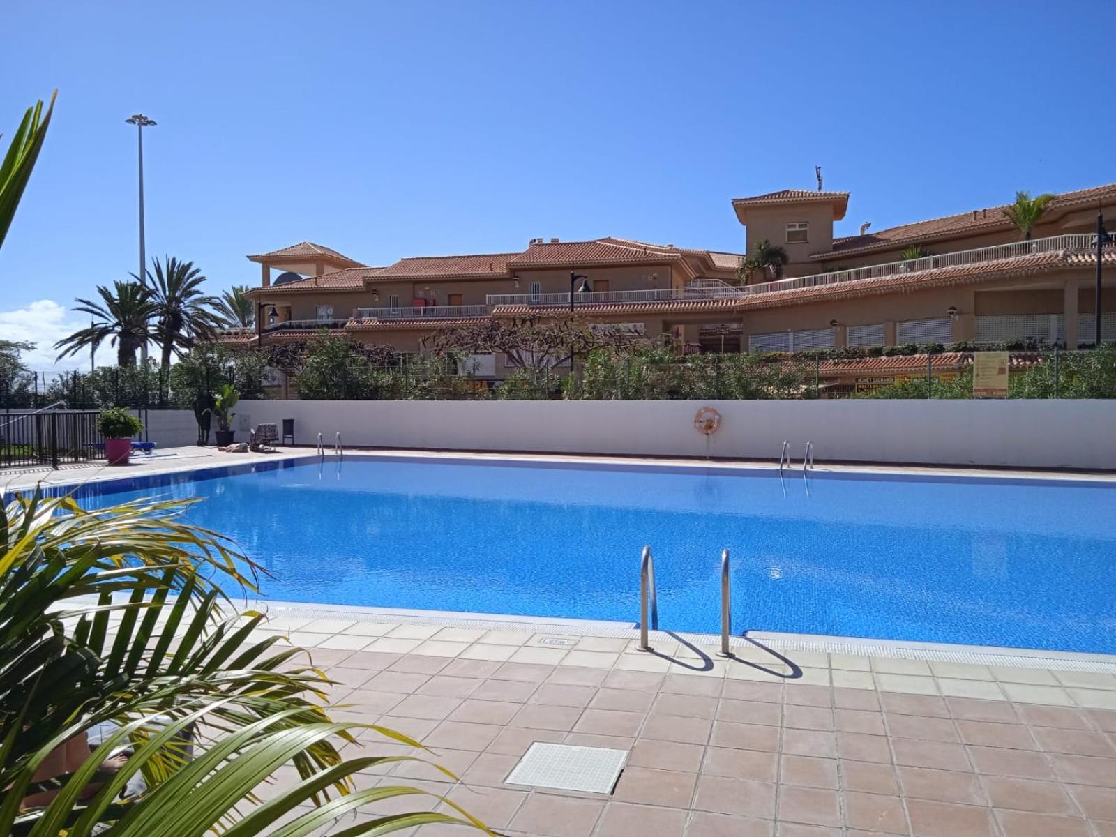 Firstline Apartment Los Cristianos Arona  Eksteriør bilde