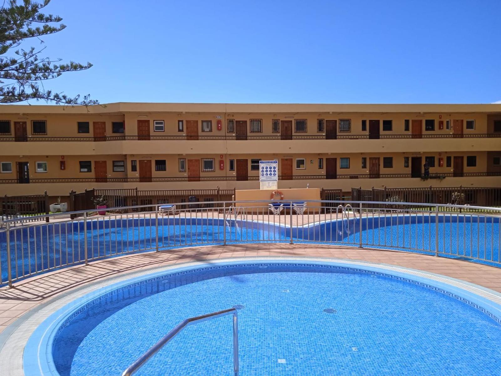 Firstline Apartment Los Cristianos Arona  Eksteriør bilde
